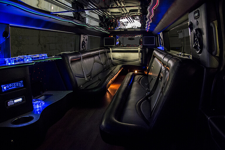 Neon light system in a Hummer